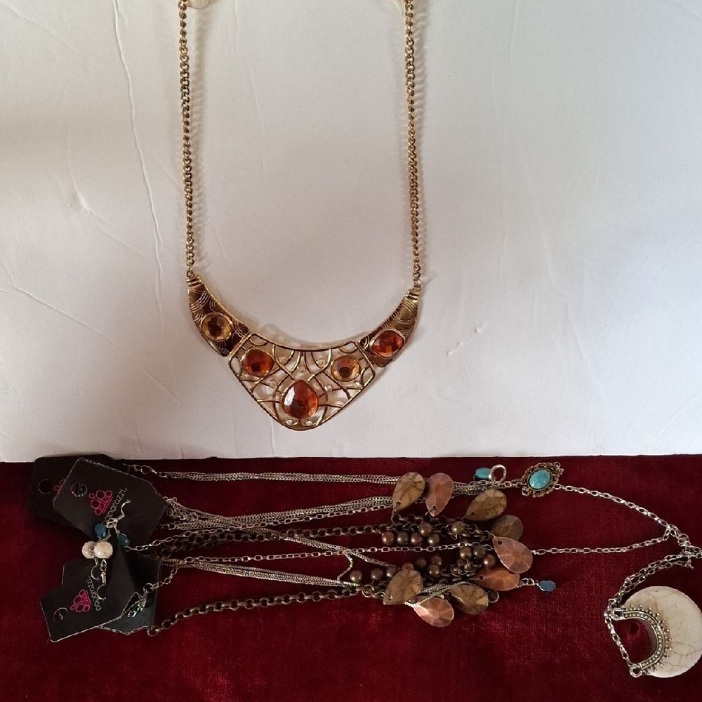 Set Of Five Paparazzi New Necklaces (CJ008)
